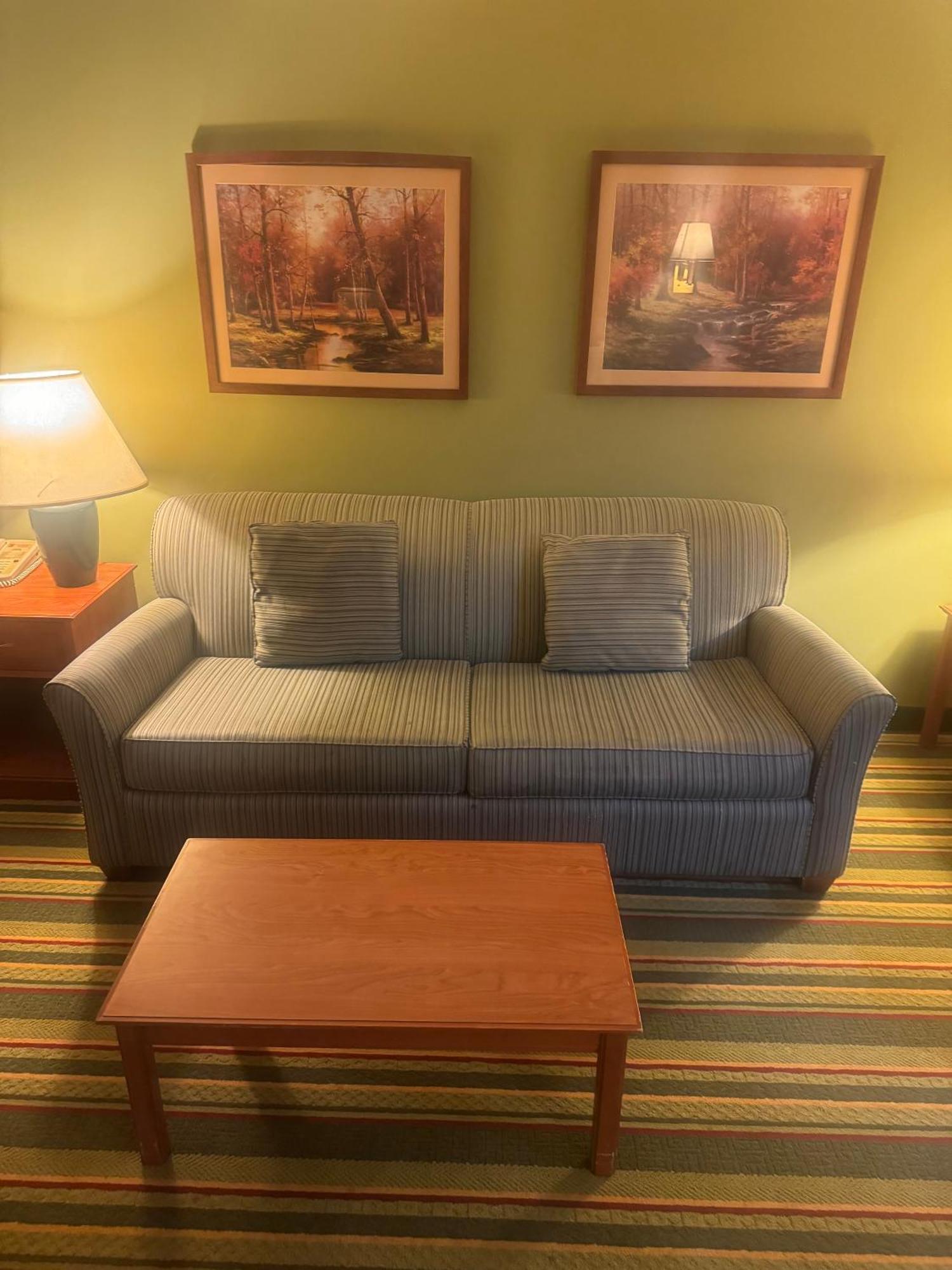 Super 8 by Wyndham Sparta Bagian luar foto
