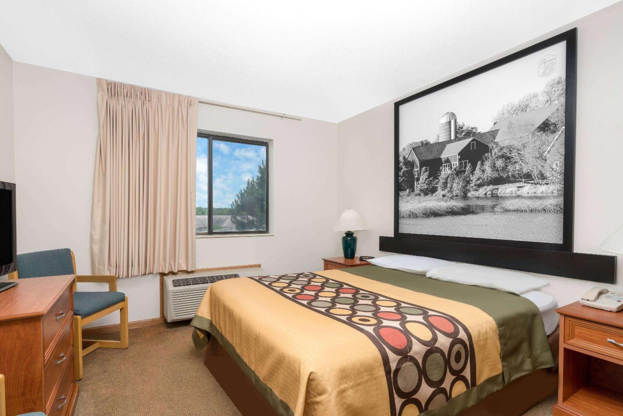 Super 8 by Wyndham Sparta Bagian luar foto